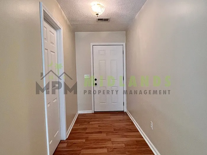 200 Cranewater Dr — Photo 14