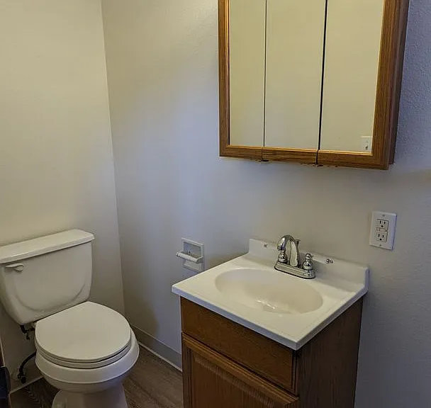 Bel Air Apartments — Photo 54