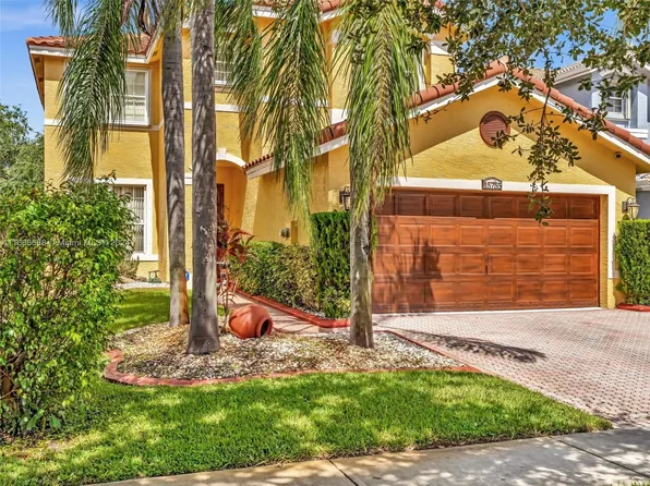 15755 SW 20th St, Miramar, FL 33027