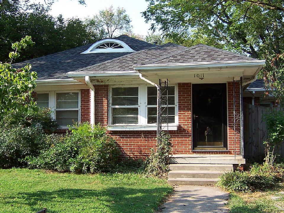 1st image of 1011 E Vine St