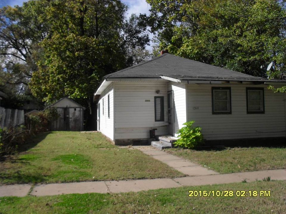 1st image of 1311 S B St