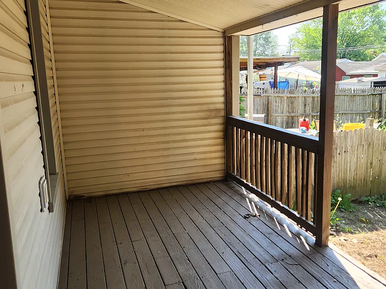 340 E Guilford St — Photo 20