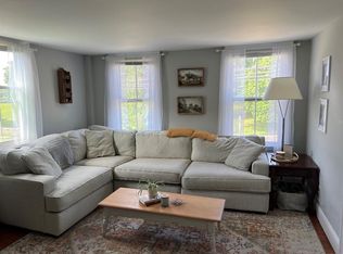 259 Old Whitfield St #3, Guilford, CT 06437