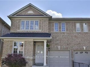 11 Canoe Glide Ln, Brampton, ON L6R2A8