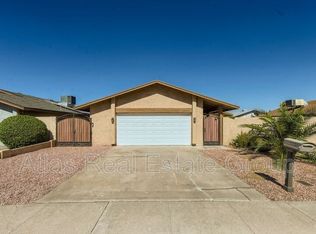 8609 N 56th Dr, Glendale, AZ 85302