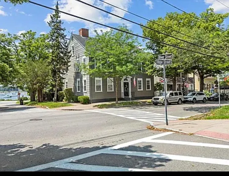 721 Hope St #S — Photo 18