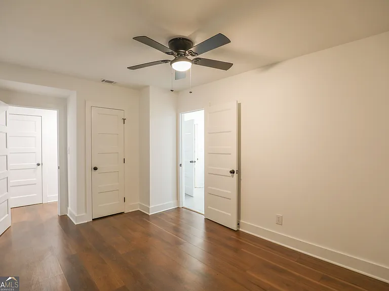 212 Southland Dr — Photo 6