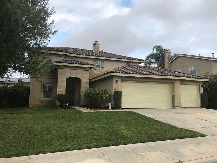 1st image of 33124 Aquamarine Cir
