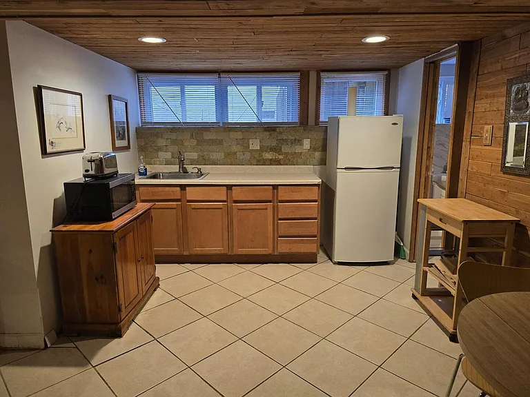 546 Judson Ave #GDN — Photo 4