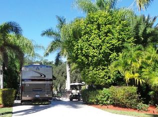 3045 Riverboat Lndg, Labelle, FL 33935