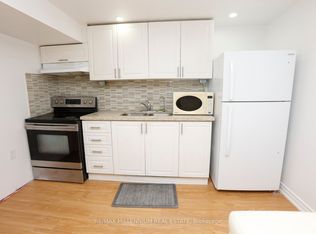 6482 Chaumont Cres, Mississauga, ON L5N 2M8