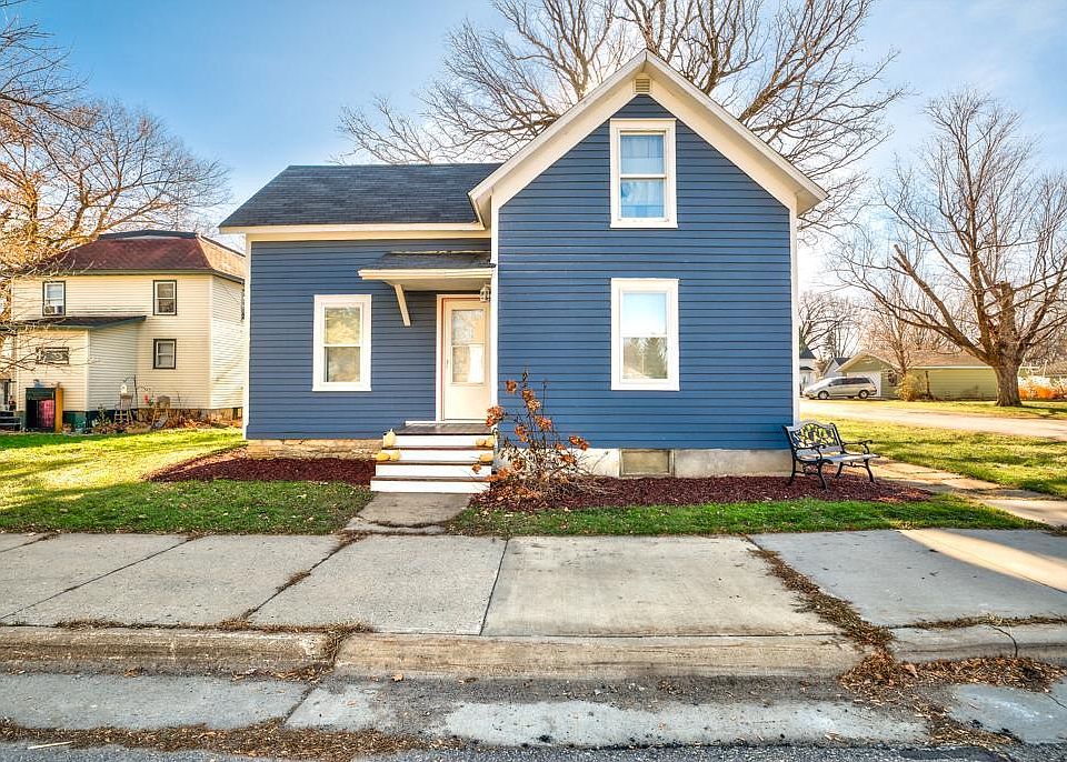 211 Main St, Nerstrand, MN 55053 Zillow