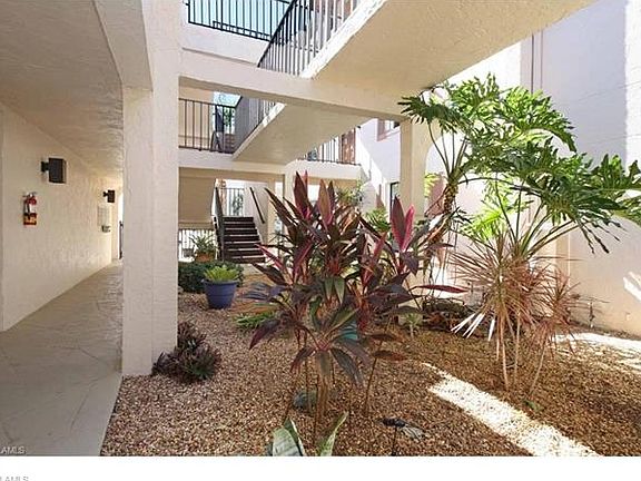 5th image of 4104 SE 20th Pl APT A4