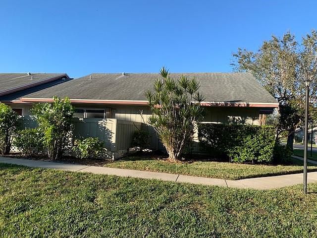 1st image of 4121 NW Cinnamon Tree Cir Unit 4121