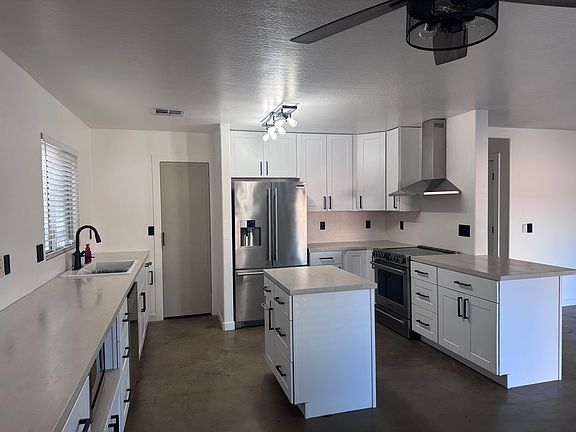 5th image of 24068 W Antelope Trl