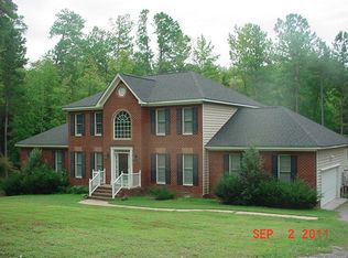 120 Eubank Dr, Kilmarnock, VA 22482