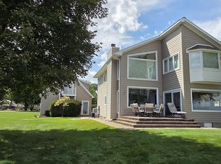 1050 Lakeside Dr, Port Sanilac, MI 48469