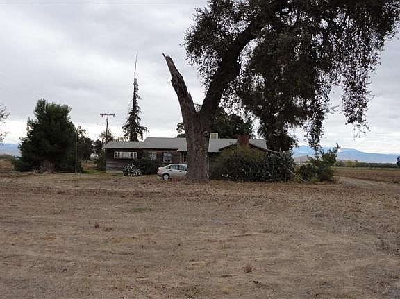 4th image of 32350 Road 144