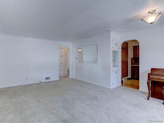 4th image of 3450 Benton Street