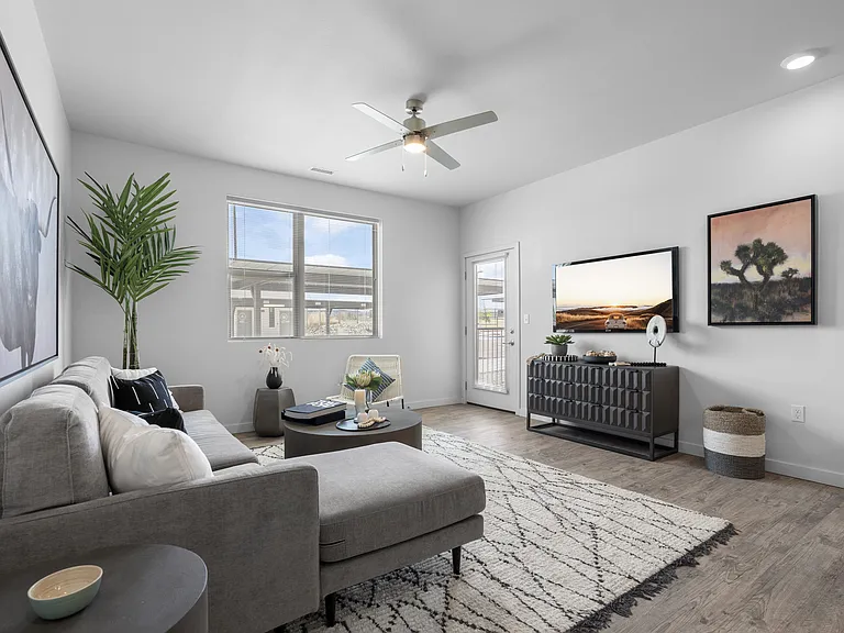 Cielo Luxury Living Apartments — Photo 11