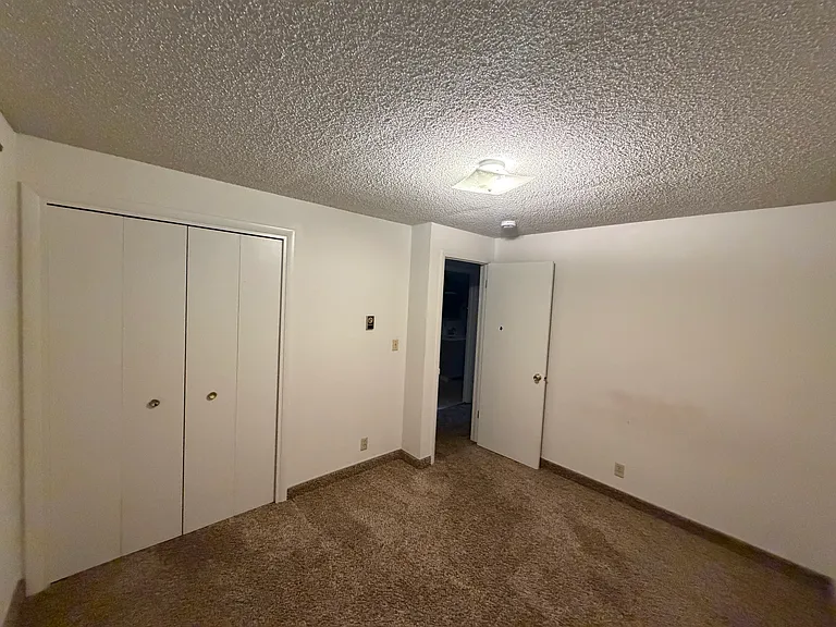 405 N Haines St — Photo 14