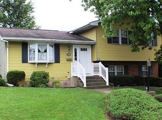 131 Poplar St, Catasauqua, PA 18032