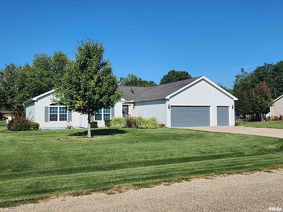 3rd image of 1074 Spoden Ln