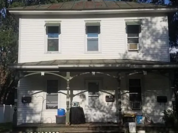 1812 Onalaska Ave, La Crosse, WI 54603