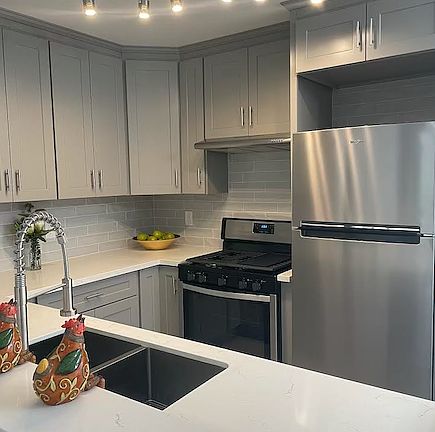 2nd image of 9007 Cynthia St #216
