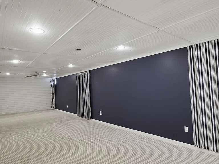 6505 Autumn Wind Cir — Photo 30