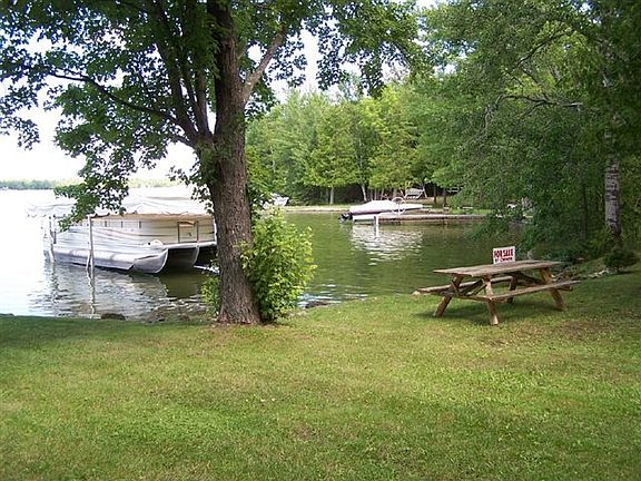 3rd image of 15920 Budnick Hwy