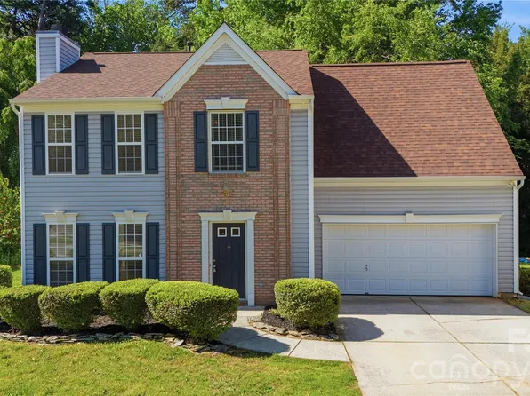 7011 Long Run Ln, Charlotte, NC 28216