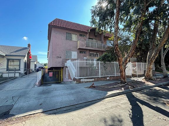 2nd image of 200 N Oxford Ave #10