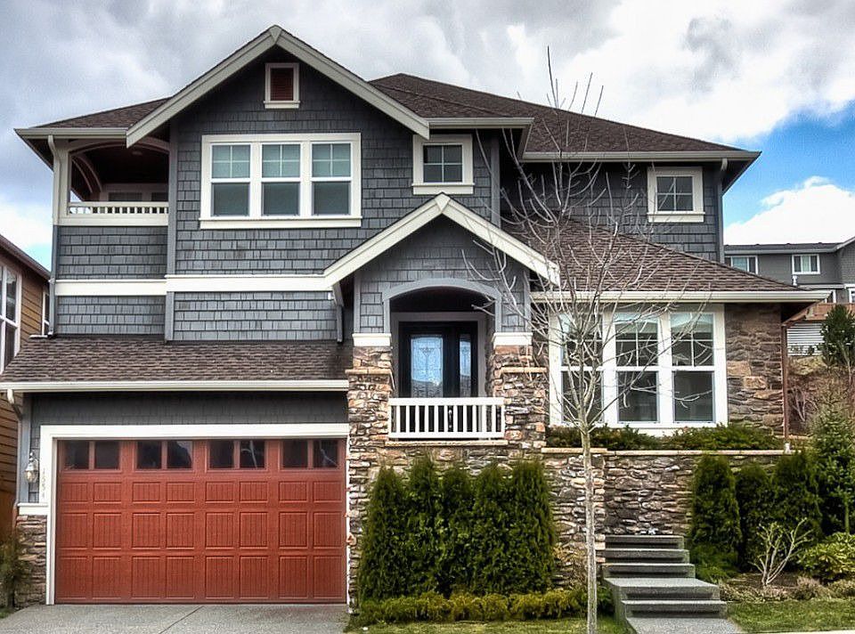 1st image of 1554 24th Ave NE