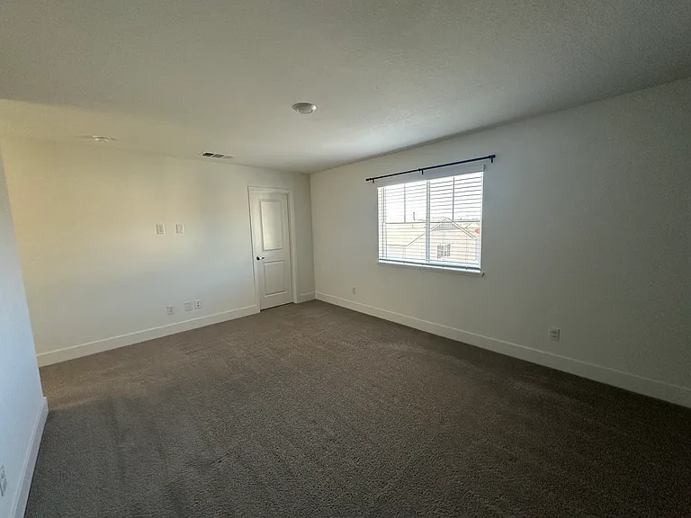 4232 Fawnridge Pl — Photo 8