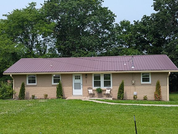 3rd image of 107 Cranwill Dr