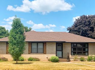 451 Sunset Blvd, Oglesby, IL 61348