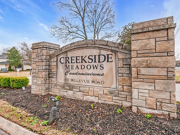 5th image of 810 Bellevue Rd APT 242