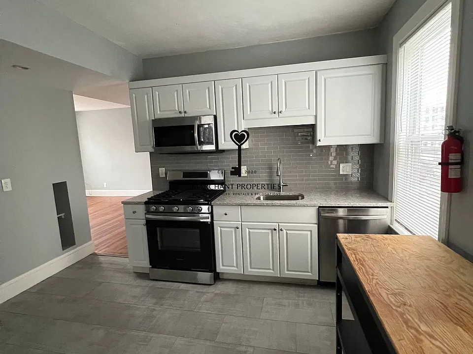 9 Denby Rd #2