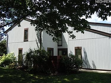 1st image of 700 Tinkers Ln