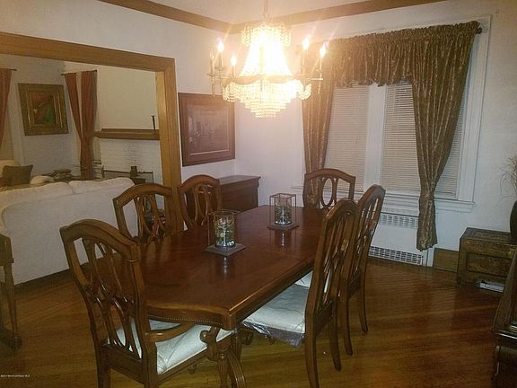 3rd image of 414 Tremont Ave