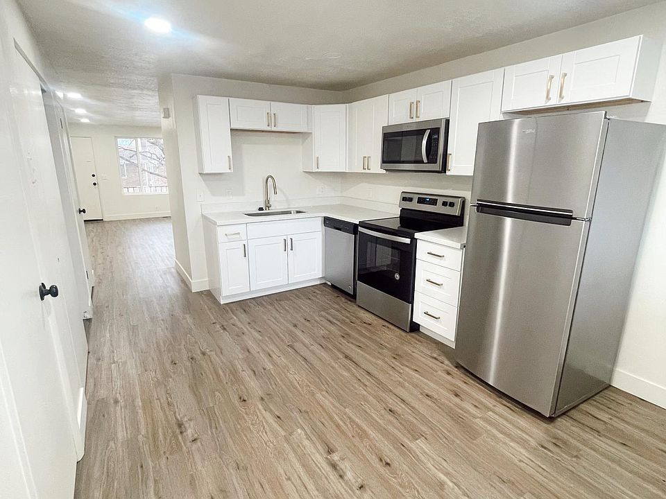 1st image of 285 E Whitlock Ave #8