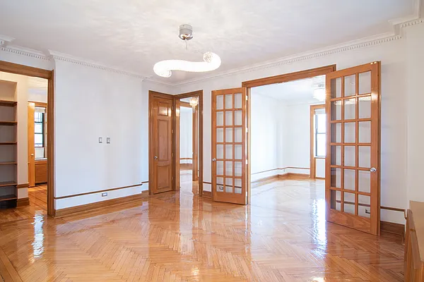 Rented by WAM Partners - William Moses Co. | media 17