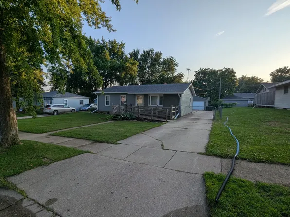 2056 Christilla Dr, Beloit, WI 53511