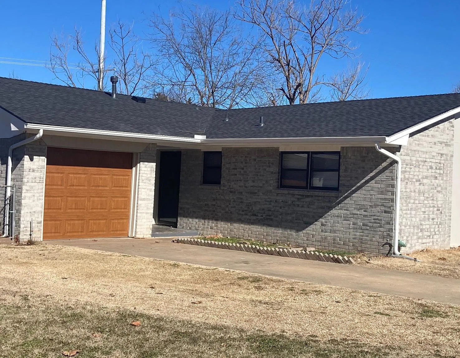 18 Oak Hollow Rd — Photo 3