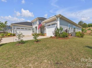513 Meadow Ridge Dr, Belmont, NC 28012