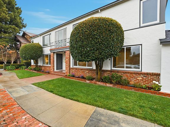 2nd image of 200 Anita Rd