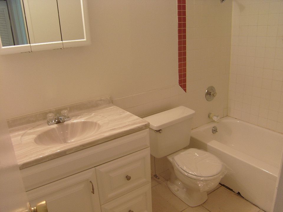 2nd image of 1597 Michigan Ave APT A
