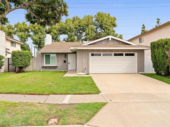 11947 Gonsalves St, Cerritos, CA 90703