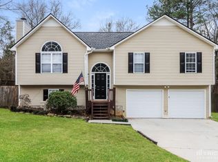 261 S Red Oak Way, Temple, GA 30179